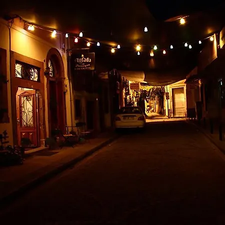 Pensión Ayfada Cafe & Pension Ayvalı