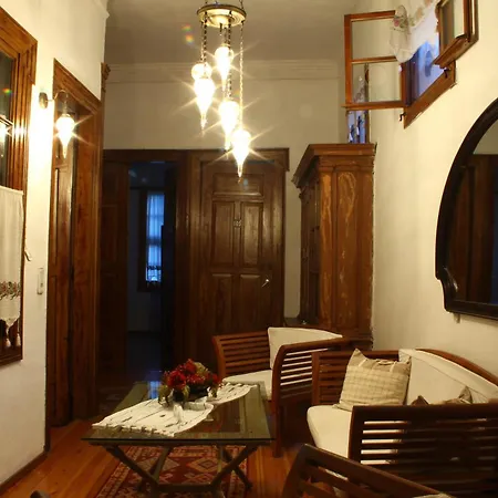 Pensionat Ayfada Cafe & Pension Ayvalı