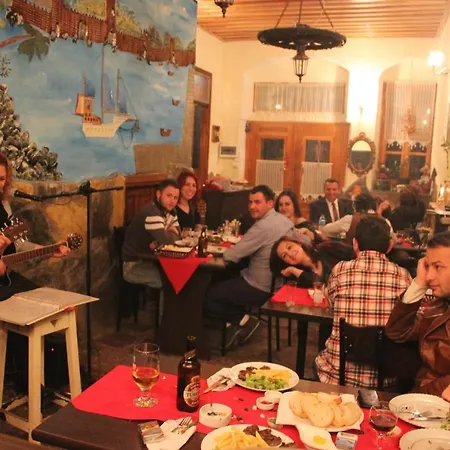 Pensión Ayfada Cafe & Pension Ayvalı