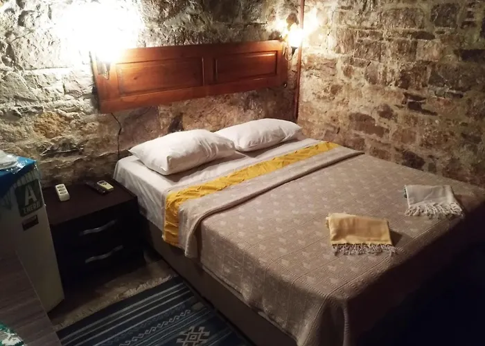 Ayfada Cafe & Pension *